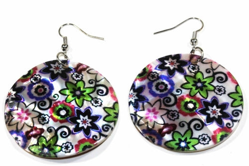 Load image into Gallery viewer, Blooming Flowers Mother Of Pearl Earrings
