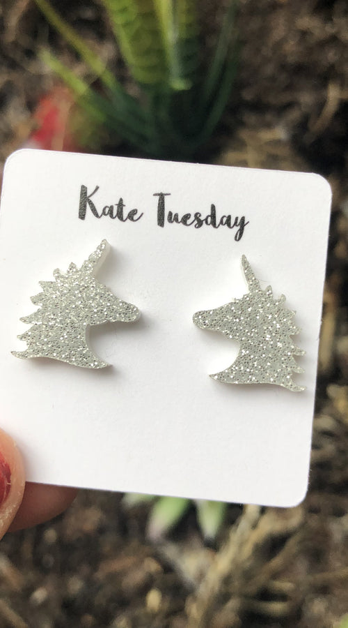 Load image into Gallery viewer, Silver Sparkly Unicorn Head Acrylic Earrings
