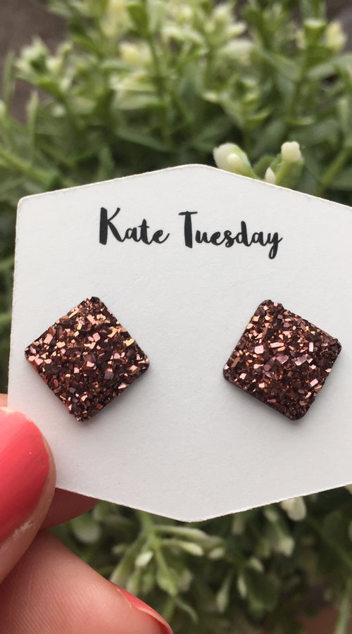 Load image into Gallery viewer, Dark Rose Gold Square Druzy Earrings
