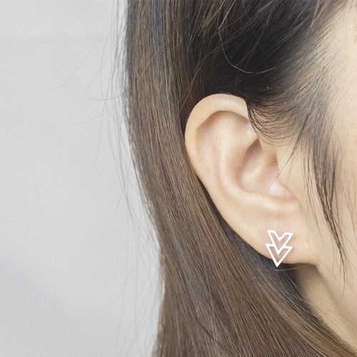 Load image into Gallery viewer, Minimalist Women Ear Jewelry Arrow Studs Earrings
