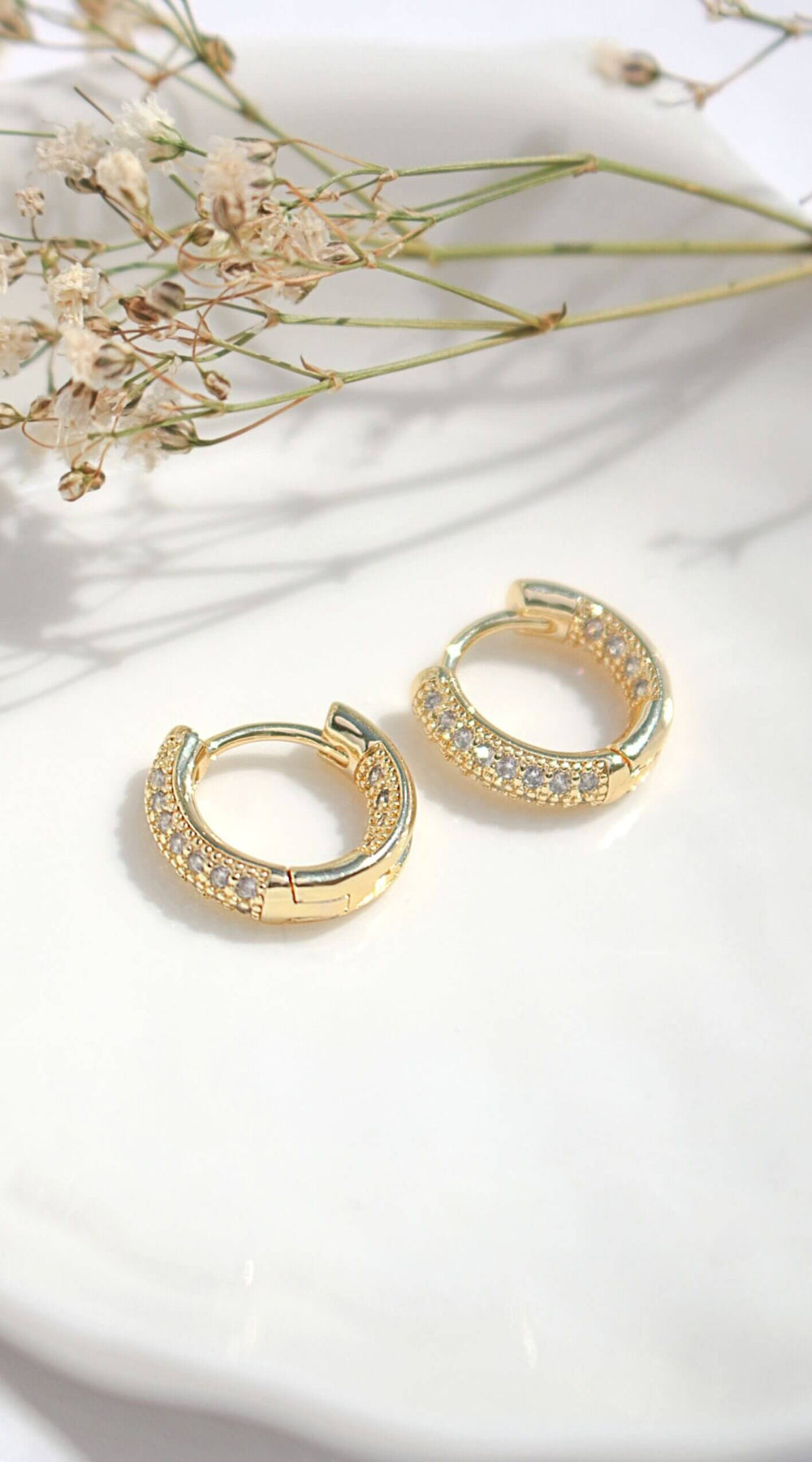 24 Karats Cubic Zirconia Hoops