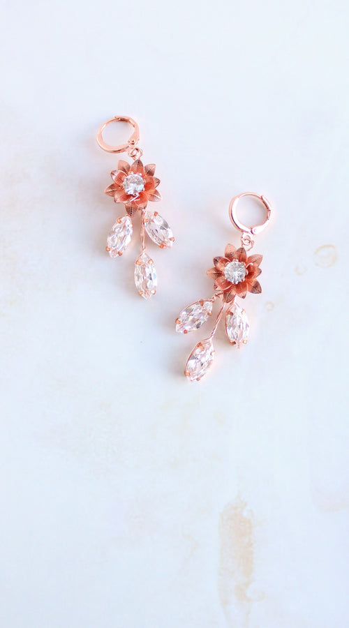 Load image into Gallery viewer, Rose gold Crystal bridal earrings CZ Drop wedding earrings
