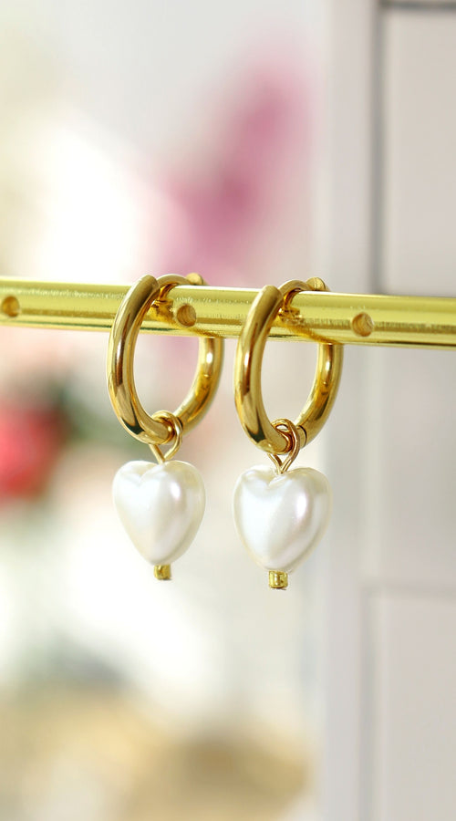 Load image into Gallery viewer, 24K Pearl Hearts Hoop Earrings
