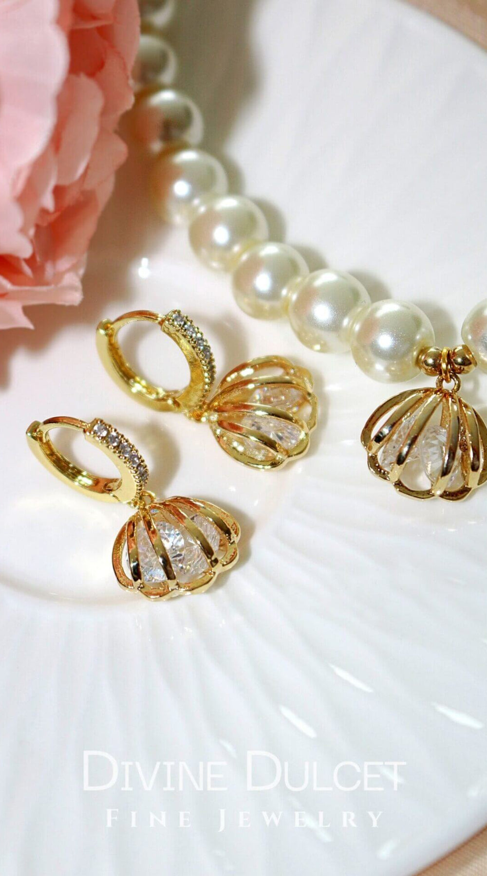 24 Karats Sea Shell Cubic Zirconia Hoops