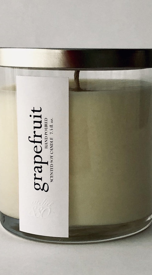 Load image into Gallery viewer, grapefruit scented candle

