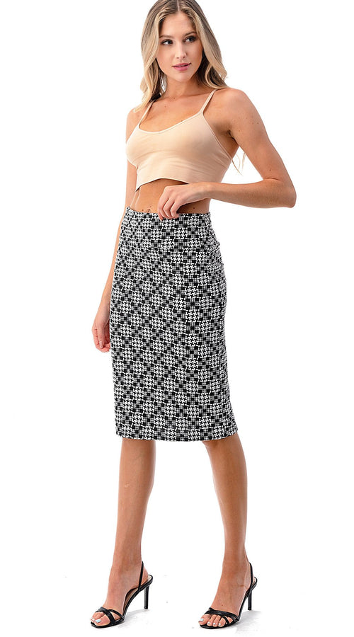 Load image into Gallery viewer, Black and White Pattern Stretchy Polyester Fabric for Dress Polyester
