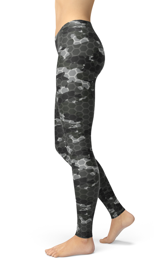 Load image into Gallery viewer, avery black hex camo leggings
